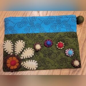 NEW Handmade Cotton Purse with Felted Flowers Made in Nepal.